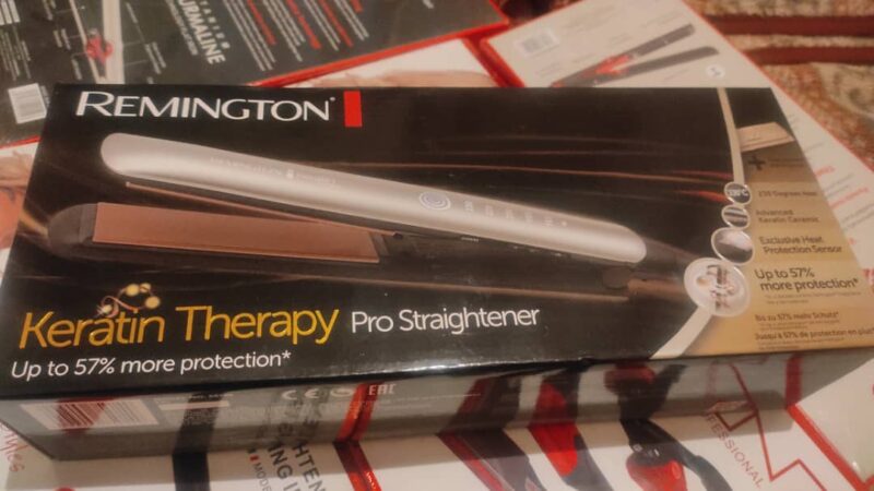 Remington Lisseur Keratin Therapy Pro Straightener - S8590 - Gris - deuxième choix