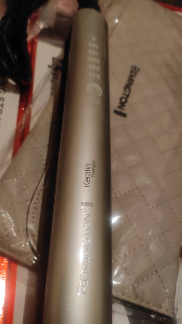 Remington Lisseur Keratin Therapy Pro Straightener - S8590 - Gris - deuxième choix