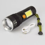 Lampe de Poche BX-P13 avec Éclairage Latéral LED et Puissant LED JDT50 (2000 Lumens)