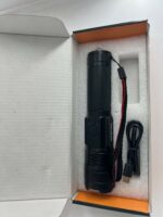 Lampe de Poche LED Puissante à Longue Portée LA 464 BEETRO