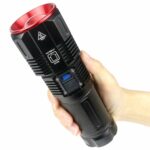 Lampe Torche LED 30W Haute Puissance – Éclairage longue portée avec batterie lithium rechargeable