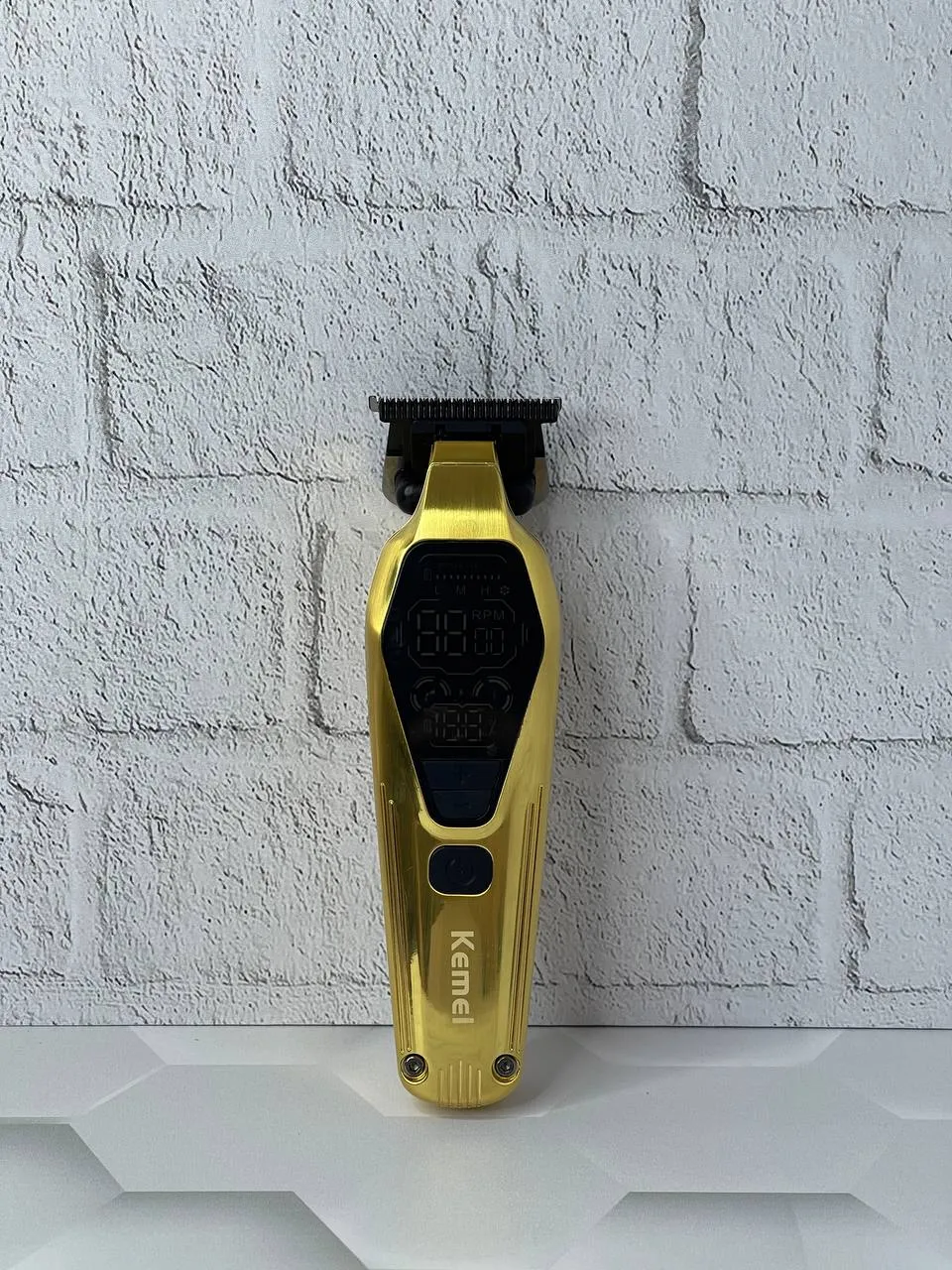 Kemei KM-1697 – Tondeuse Vintage LCD 1400 mAh, 3 Vitesses - 9W - afficheur lcd gold