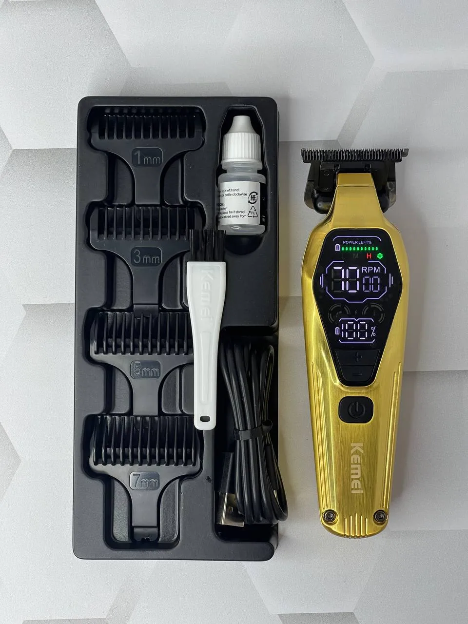 Kemei KM-1697 – Tondeuse Vintage LCD 1400 mAh, 3 Vitesses - 9W - afficheur lcd gold