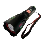 P150 Torche LED Puissante Rechargeable Portée Longue torche