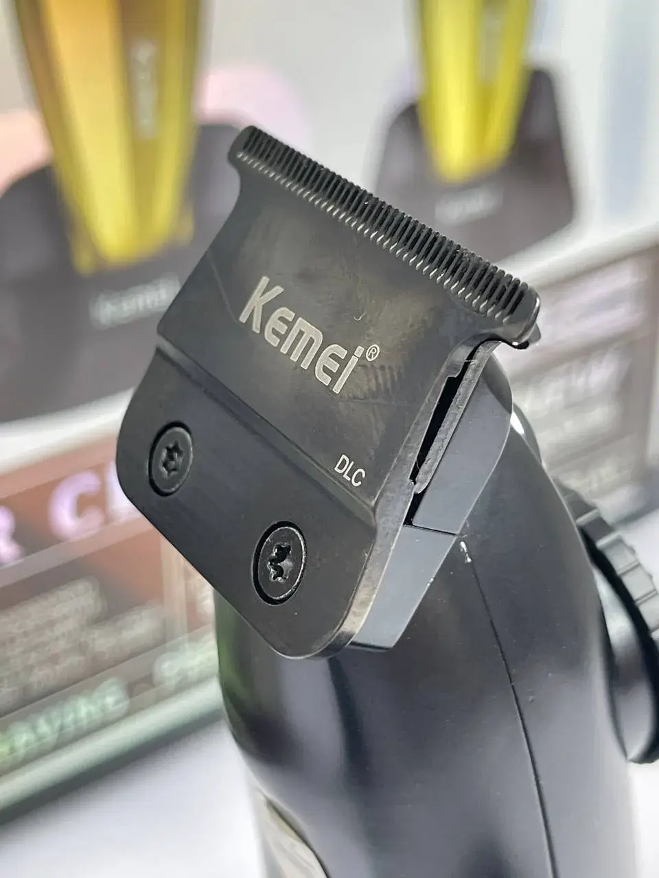 Kemei KM-1867+KM-1868 Tondeuse à cheveux professionnelle pour hommes, à lames zéro espacement, entièrement métallique, avec écran LCD, tondeuse 10W tondeuse avec levier