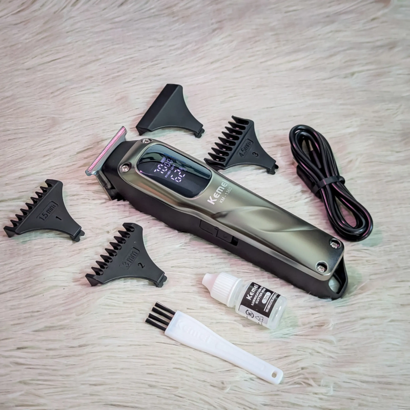 Kemei KM-1360 – Tondeuse Professionnelle 7500 RPM avec Écran LED et Batterie Longue Durée -noir tondeuse kemei