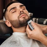VGR V-071 – Tondeuse Professionnelle de Finition T-Blade avec Écran LED et Batterie 600mAh tondeuse bon prix tondeuse vgr