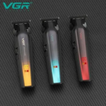 VGR V-930 – Tondeuse Professionnelle de Finition T-Blade Zero Gap avec Écran LED – noir tondeuse vgr